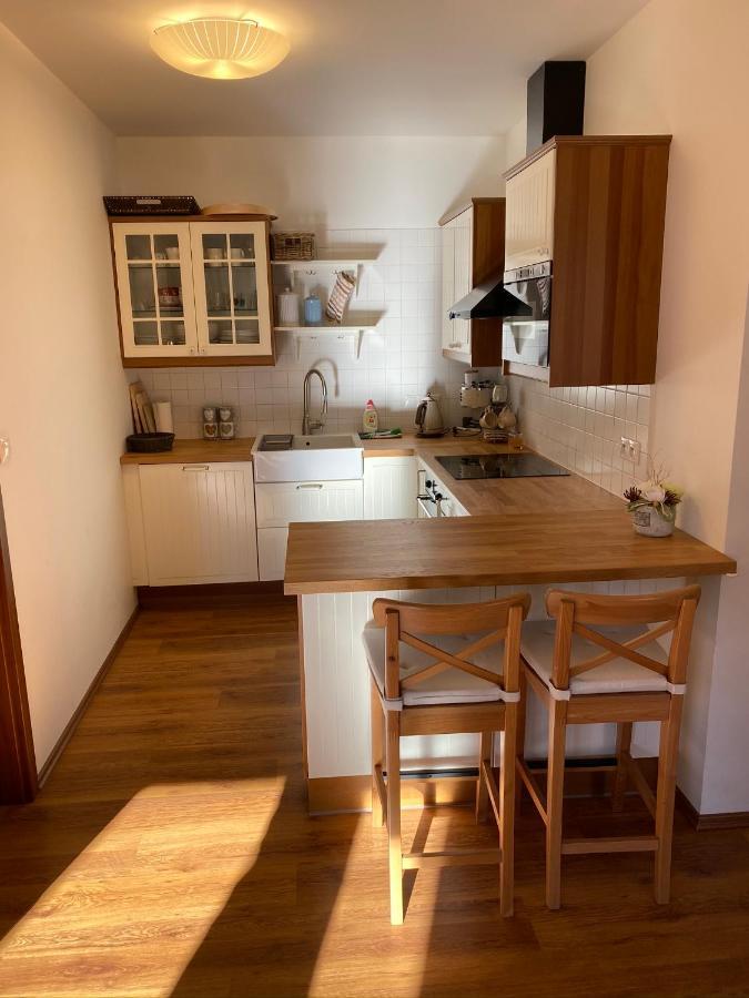 Family Apartment Тале Екстериор снимка