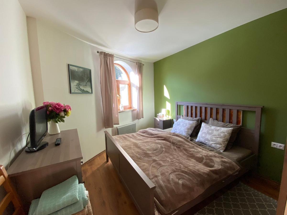 Family Apartment Тале Екстериор снимка