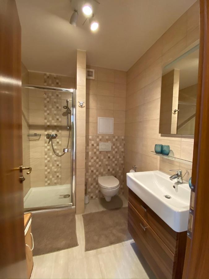 Family Apartment Тале Екстериор снимка