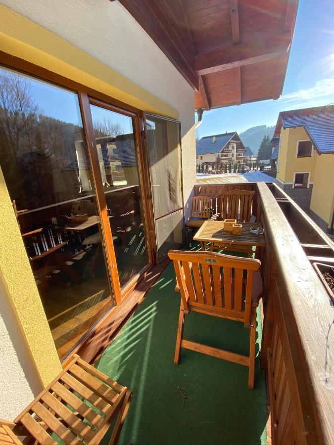 Family Apartment Тале Екстериор снимка